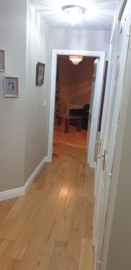 טרים Town Centre Apartment מראה חיצוני תמונה